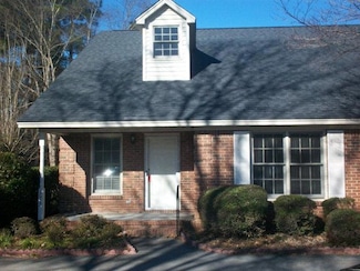 1075 Arnaud St, Sumter, SC 29150