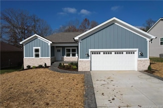 422 Pine Drive Cir, Henryville, IN 47126