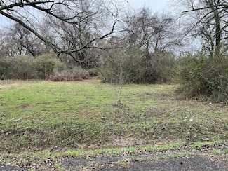 1024 NE 3rd St, Paris, TX 75460