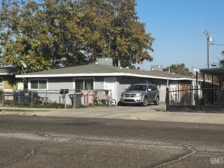 722 N St, Bakersfield, CA 93304
