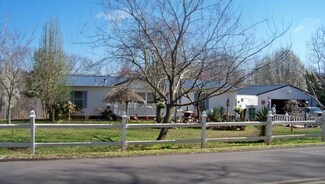 8132 Chestnut Ridge Rd, Lynchburg, TN 37352