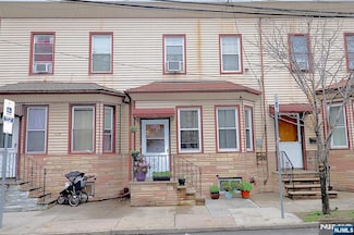 417 Lafayette St, Newark, NJ 07105