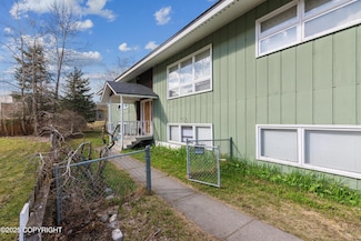 2752 W 42nd Ave Unit 4, Anchorage, AK 99517