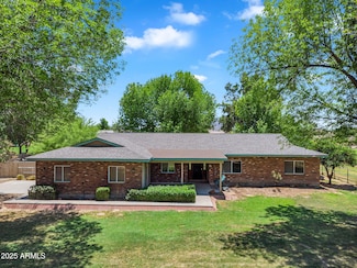 3887 E Via Del Rancho Rd, Gilbert, AZ 85298
