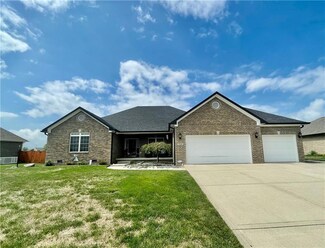 2906 S Colton Rd, New Palestine, IN 46163