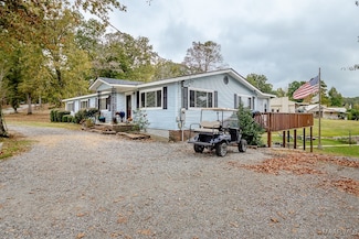 1287 Island Rd, Titus, AL 36080