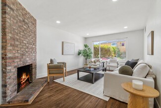 5042 Palmetto Ave, Pacifica, CA 94044