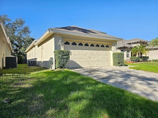 5119 Santa Ana Dr, Orlando, FL 32837