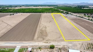 7038 Mcnutt Rd, Anthony, NM 88021