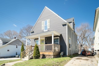 3 Ann St NE, Grand Rapids, MI 49505