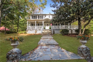 8990 Hillandale Dr, Auburn, AL 36830
