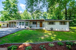 2057 Terry Ln, Douglasville, GA 30135