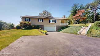 825 Grimesville Rd, Williamsport, PA 17701