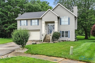 1000 Crystal Meadows Ct, Findlay, OH 45840