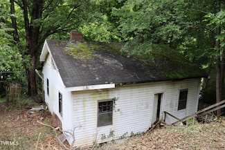 213 Railroad Ave, Appalachia, VA 24216
