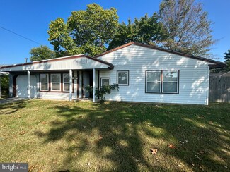 29 Carlisle Rd, Newark, DE 19713