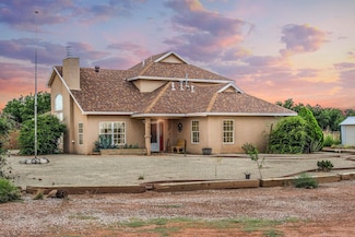 91 NW Bookout Rd, Tularosa, NM 88352