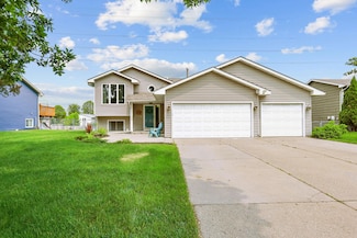 2708 94th Ave N, Brooklyn Park, MN 55444