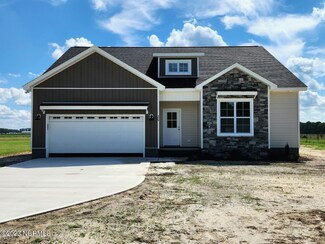522 Workhorse Ln, Ayden, NC 28513