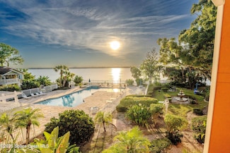 225 S Tropical Trail Unit 311, Merritt Island, FL 32952