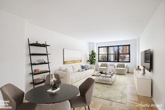 240 E 76th St Unit 8N, New York, NY 10021