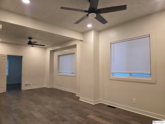 2614 Pierce St, Omaha, NE 68105