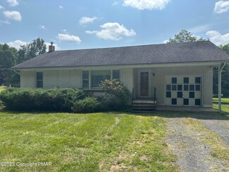 2313 Clearview Ave, Stroudsburg, PA 18360