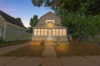 544 College Ave, Holland, MI 49423