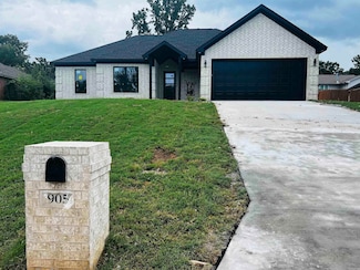 905 Timberwolf Trail, Jacksonville, AR 72076