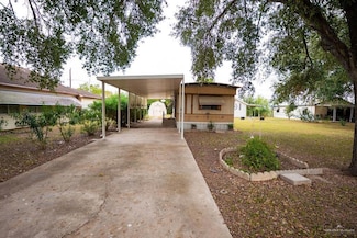 859 Kennard St, Donna, TX 78537