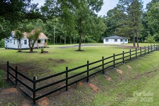 2091 & 2095 Catawba River Rd, Fort Lawn, SC 29714