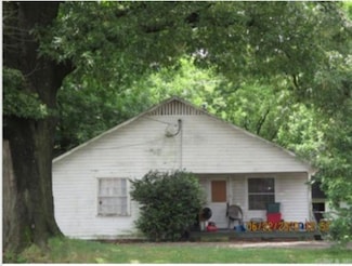 3302 Arkansas 29, Hope, AR 71801