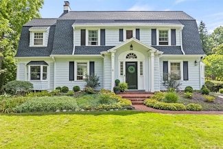 1422 Clover St, Rochester, NY 14610