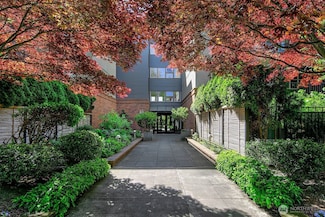 275 W Roy St Unit 415, Seattle, WA 98119