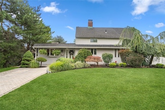 55 Duckpond Dr N, Wantagh, NY 11793