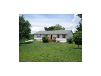 28358 W 391st St, Fontana, KS 66026