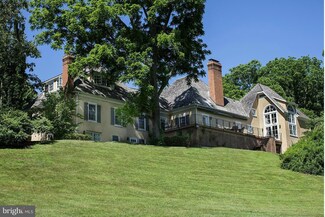7090 Smitten Farm Ln, The Plains, VA 20198