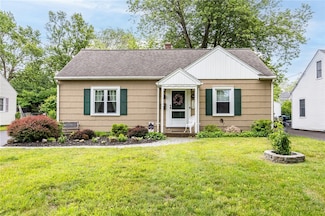 309 Brandon Rd, Rochester, NY 14622