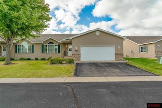 349 Gull Path, Mankato, MN 56001