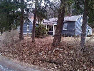 5 Quarry Rd, Sewickley, PA 15143