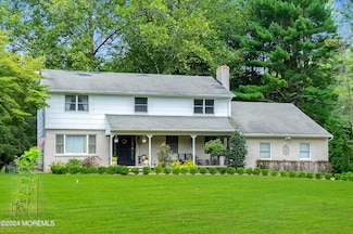 9 Holland Ln, Colts Neck, NJ 07722