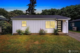 4126 19th Ave SW, Seattle, WA 98106