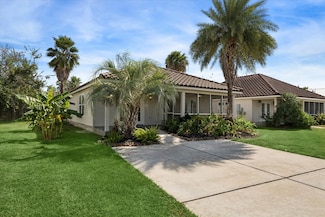 282 Debbie Ln, San Leon, TX 77539