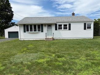 75 Edbert Dr, Holyoke, MA 01040