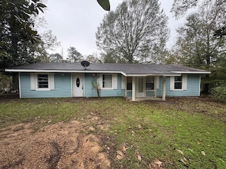 377 Sir Ewaine Dr, Woodville, TX 75979