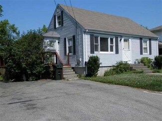 63 Prairie Ave, Swansea, MA 02777