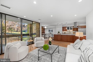 4952 Sentinel Dr, Bethesda, MD 20816