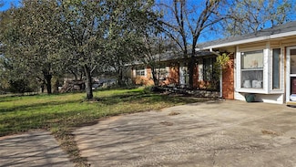 35102 Moccasin Trail Rd, McLoud, OK 74851