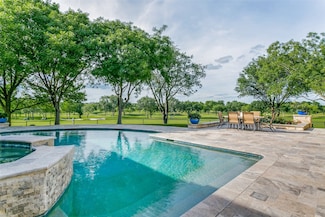 1505 Cottonwood Valley Cir N, Irving, TX 75038