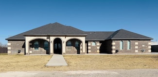 1407 Jennifer Ln, Midland, TX 79706